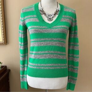 Jumper 1234 100% Cashmere Sweater Kelly Green Gray Striped V-Neck Size 1 / Small